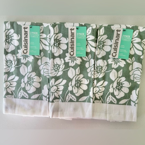 NWT! 3-2 Packs Oversized Packs Cuisinart Floral Green and White Kitchen Towels - Picture 1 of 4